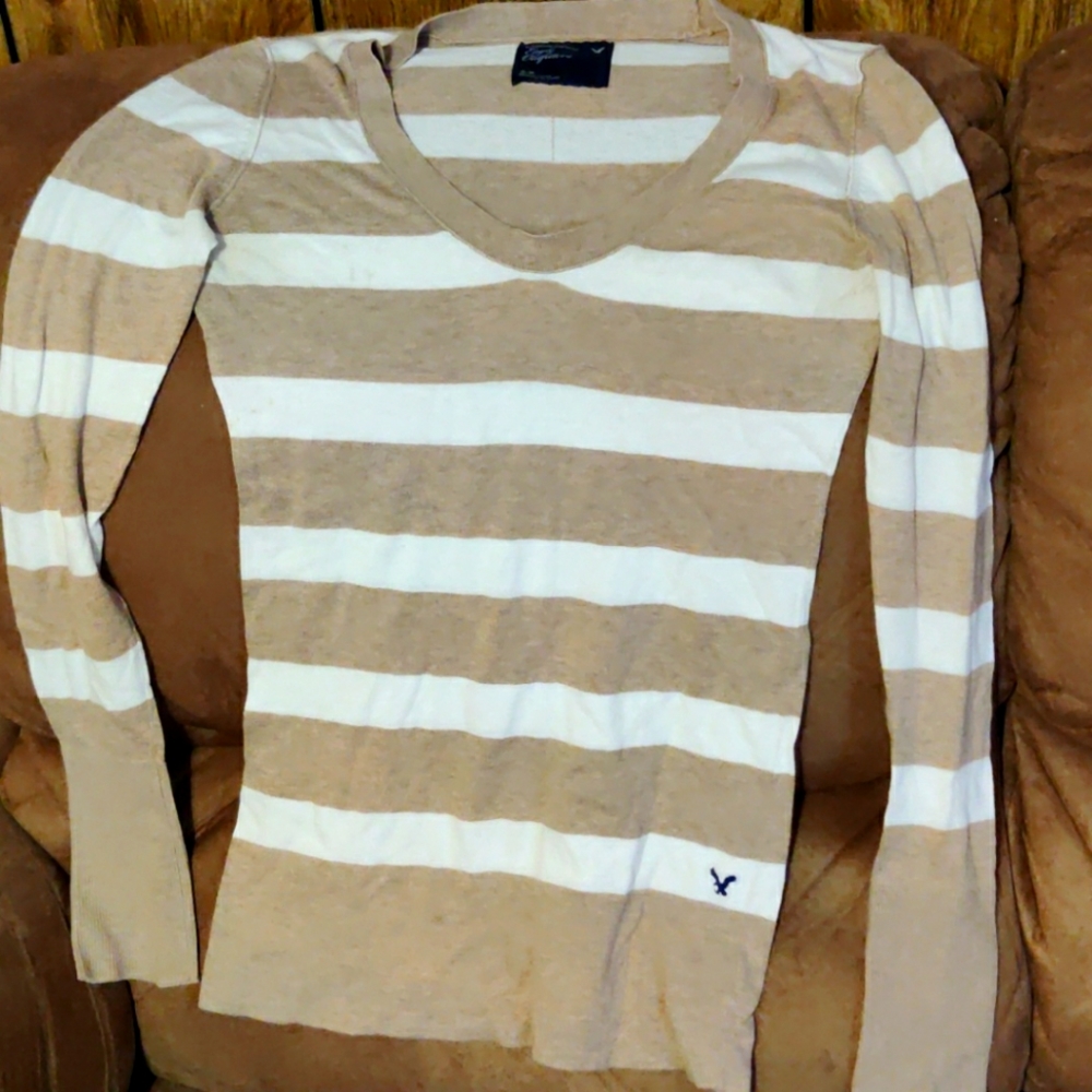 American Eagle Long sleeve stripped shirt